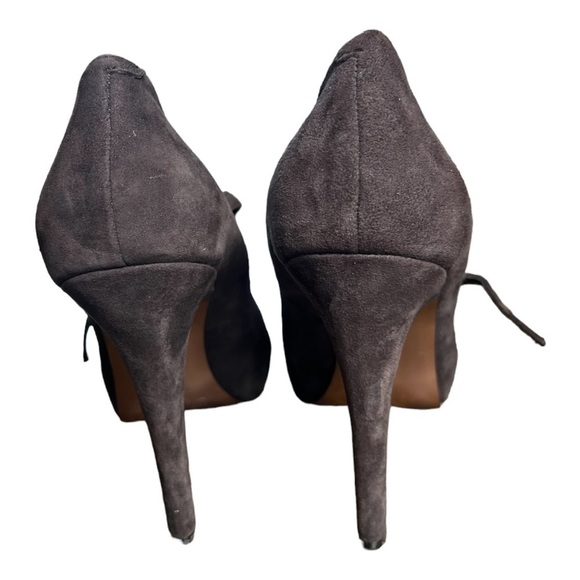 BCBG Paulie Suede heels brown size 7.5 - Picture 12 of 15